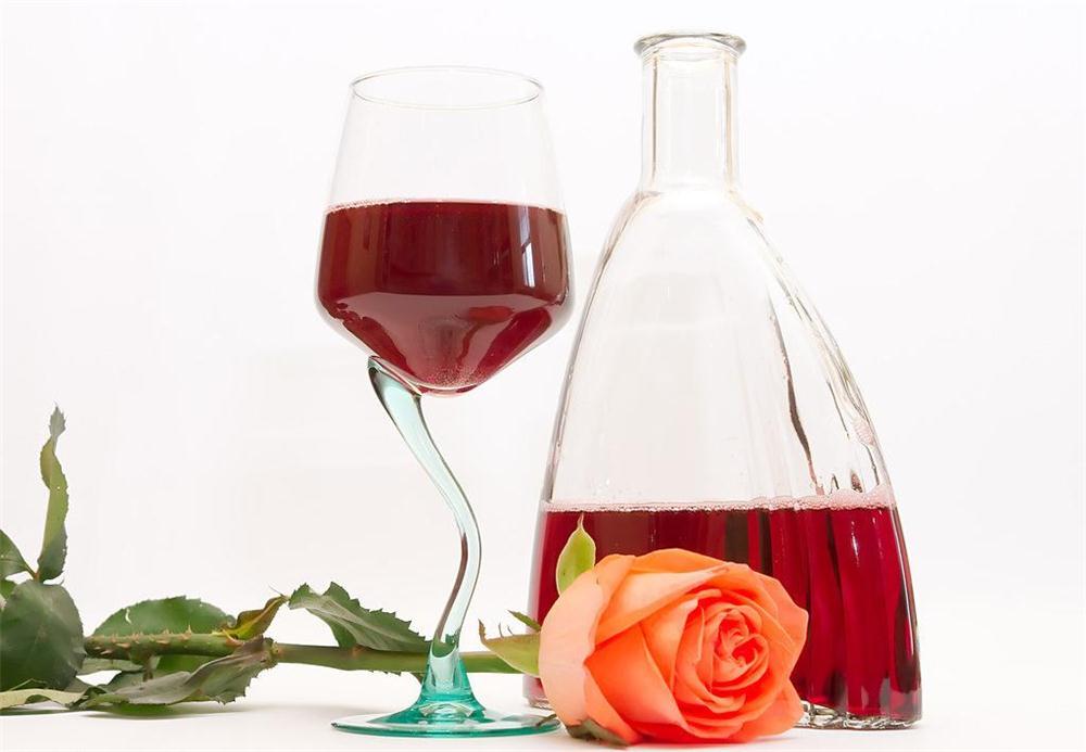 【红酒进口报关】走进葡萄酒品鉴之门的十个步骤