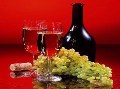 【代理葡萄酒进口报关】酒进口报关收寄样品酒的注意事项!