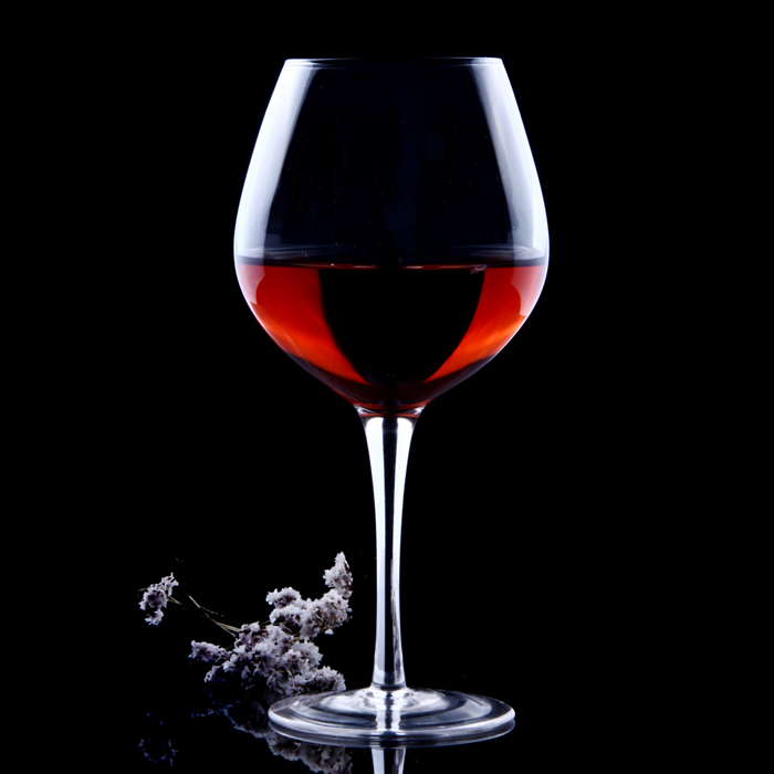 【原装进口干红葡萄酒】喝干红葡萄酒的注意事项